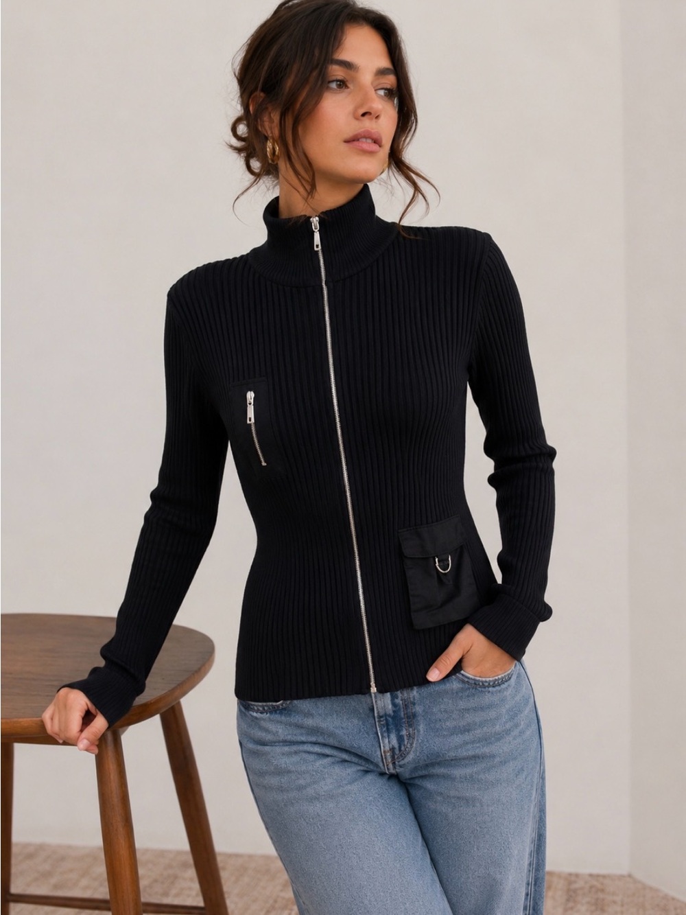 Chic Black Ribbed Zip-Up Jacket S/M